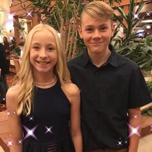 Meet your Posher, Elizabeth